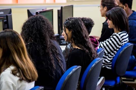 Prevenção de transtornos mentais pode evitar repetência e evasão escolar, aponta estudo