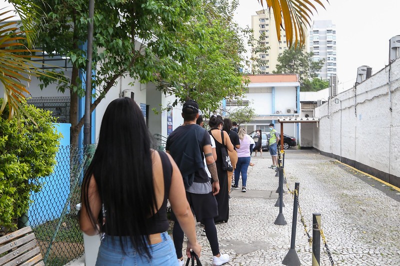 SP tem queda de 24% de faltosos da 2ª dose contra Covid-19 após alerta sobre ômicron