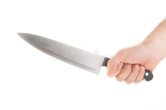 Homem tem órgão genital lesionado a faca por companheira em Pedro ll
