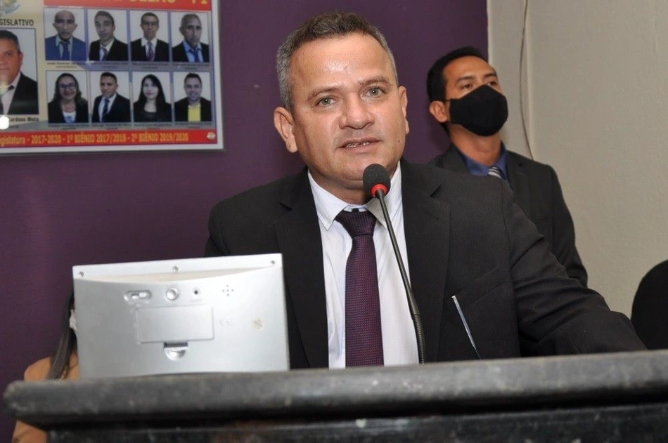 Vice-prefeito de Hugo Napoleão fica gravemente ferido após ser atropelado
