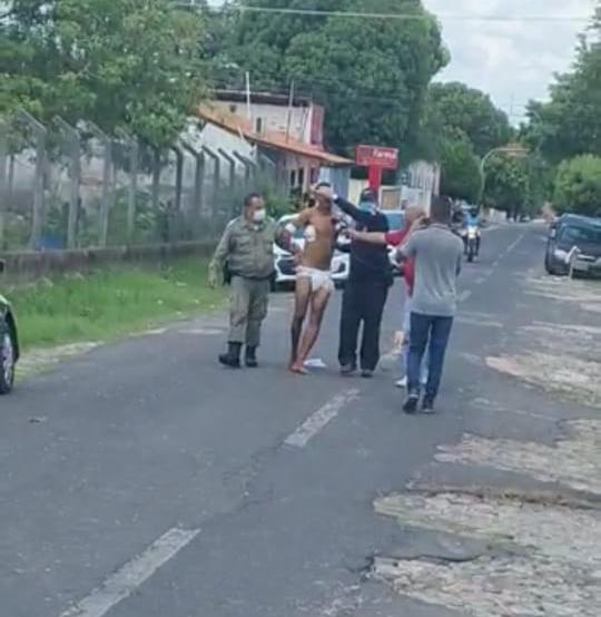 Homem baleado durante tiroteio em Floriano tenta fugir de hospital, mas é capturado