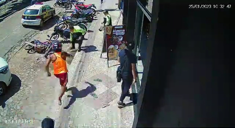 VÍDEO: agente de trânsito é espancado por lutador de MMA no Pará