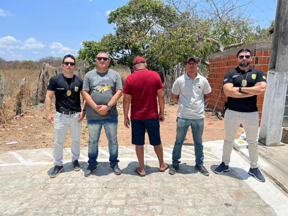 Irmãos suspeitos de matarem o padrasto em Goiás são presos no Piauí