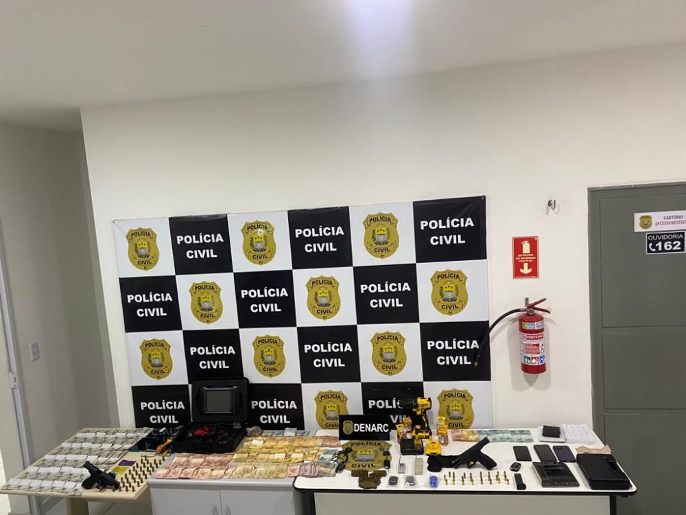 Polícia prende quadrilha com armas, dinheiro falso e equipamento para roubo de carro no Piauí e Maranhão