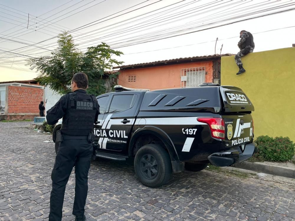 Draco prende membros de facção na zona leste de Teresina