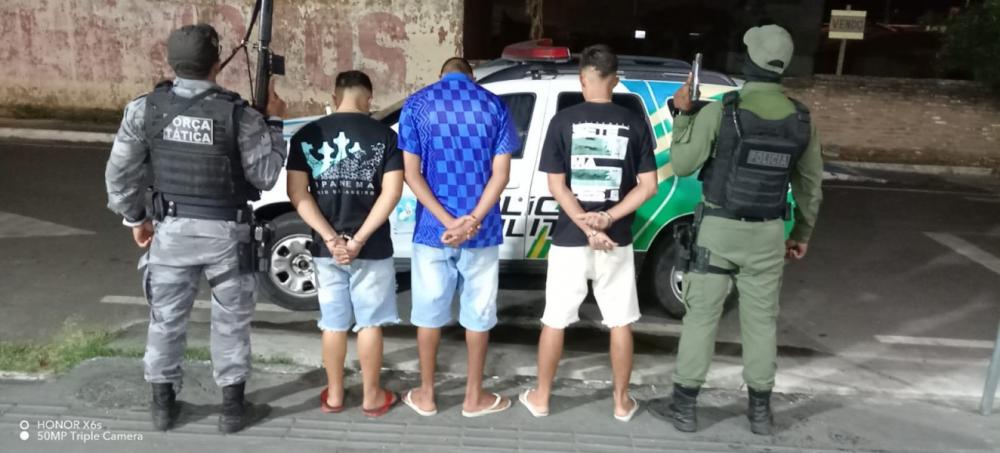 Polícia Militar prende três suspeitos de tráfico de drogas em Água Branca