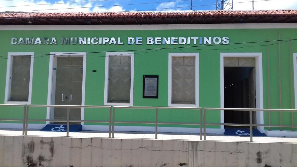 Câmara de Beneditinos pode ser investigada após reter Imposto de Renda dos funcionários