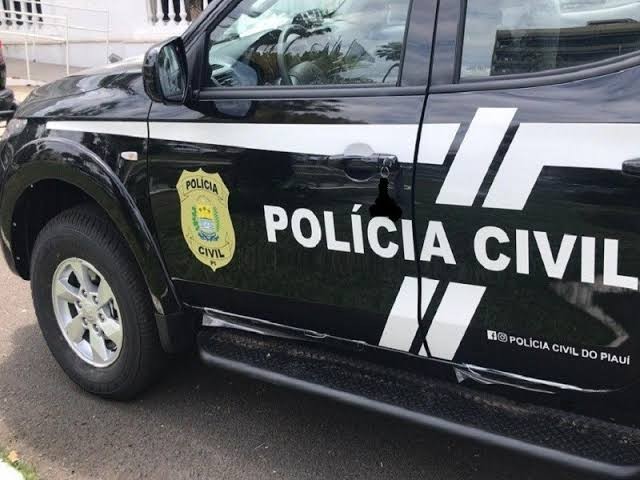 Mulher que estava foragida por crime de falsidade ideológica no Piauí é presa
