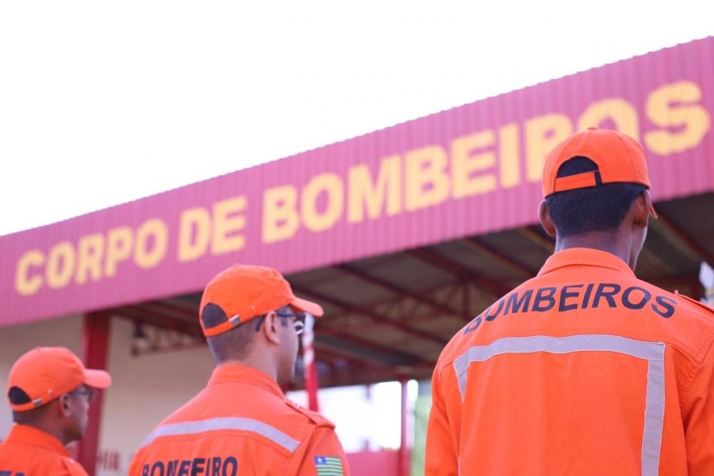 Criminoso se disfarça de bombeiro para vender mangueira de gás em Picos