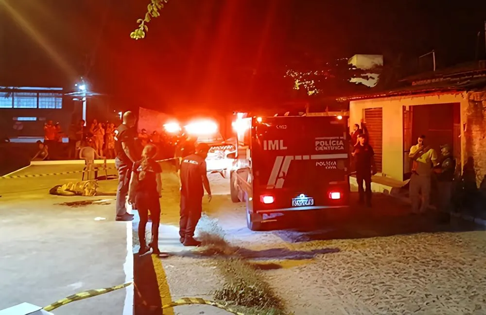 Mulher é brutalmente assassinada a tiros em frente à própria casa no Norte do Piauí