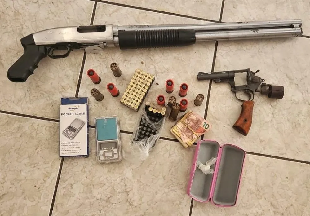 Polícia Civil realiza prisão em flagrante e apreende armas na zona norte de Teresina