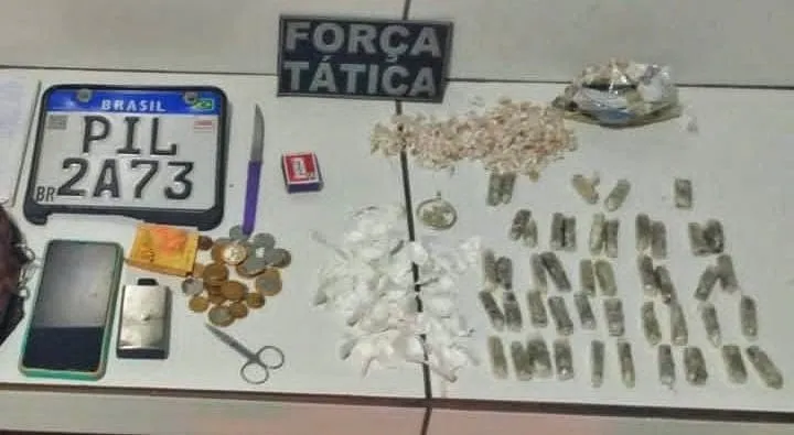 Homem é preso pela Força Tática suspeito de tráfico de drogas em Água Branca