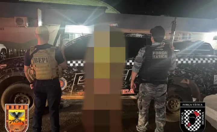Polícia prende homem com mando de prisão em aberto, apreende arma, celulares e carro em Picos