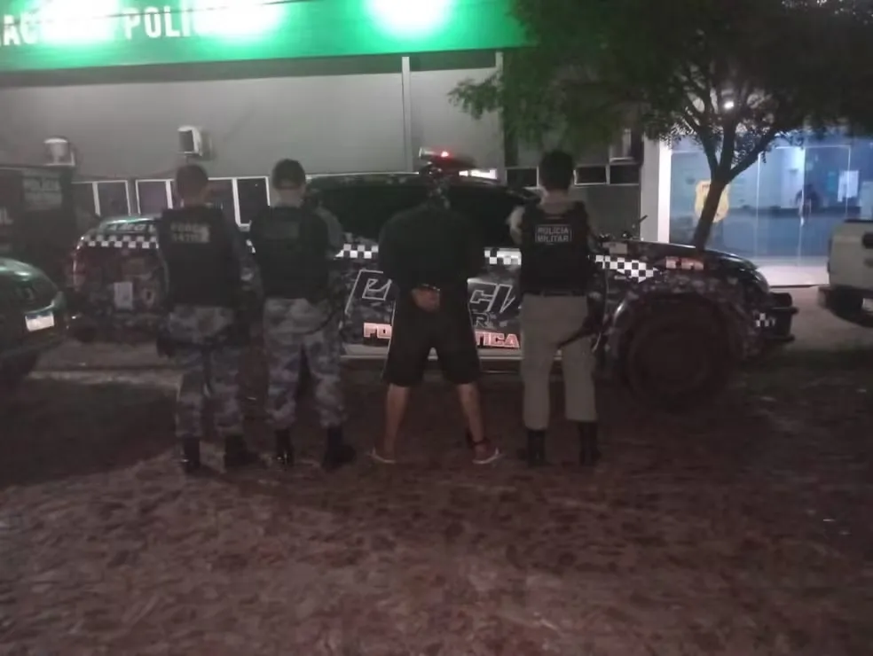 Jovem é preso suspeito de tentar matar idoso de 78 anos com tiro durante cobrança de dívida no Piauí