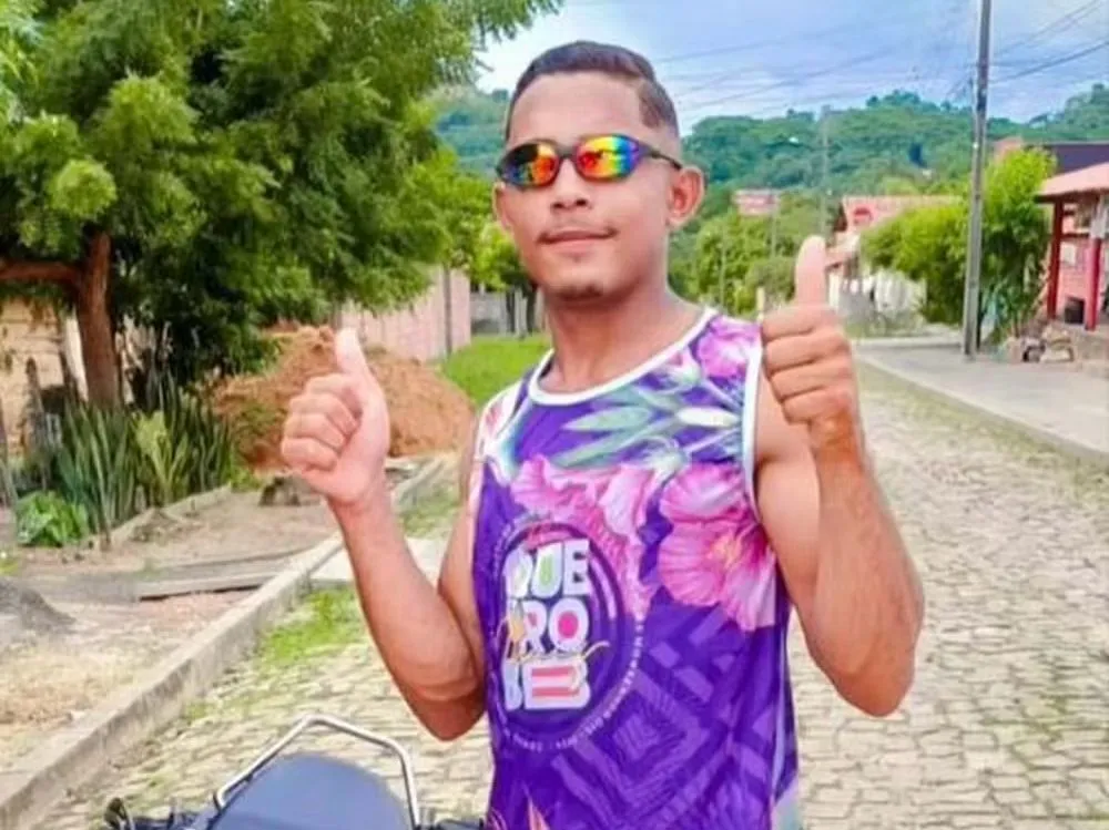 Justiça torna réu acusado de matar funcionário público 'dando grau' de moto em Monsenhor Gil
