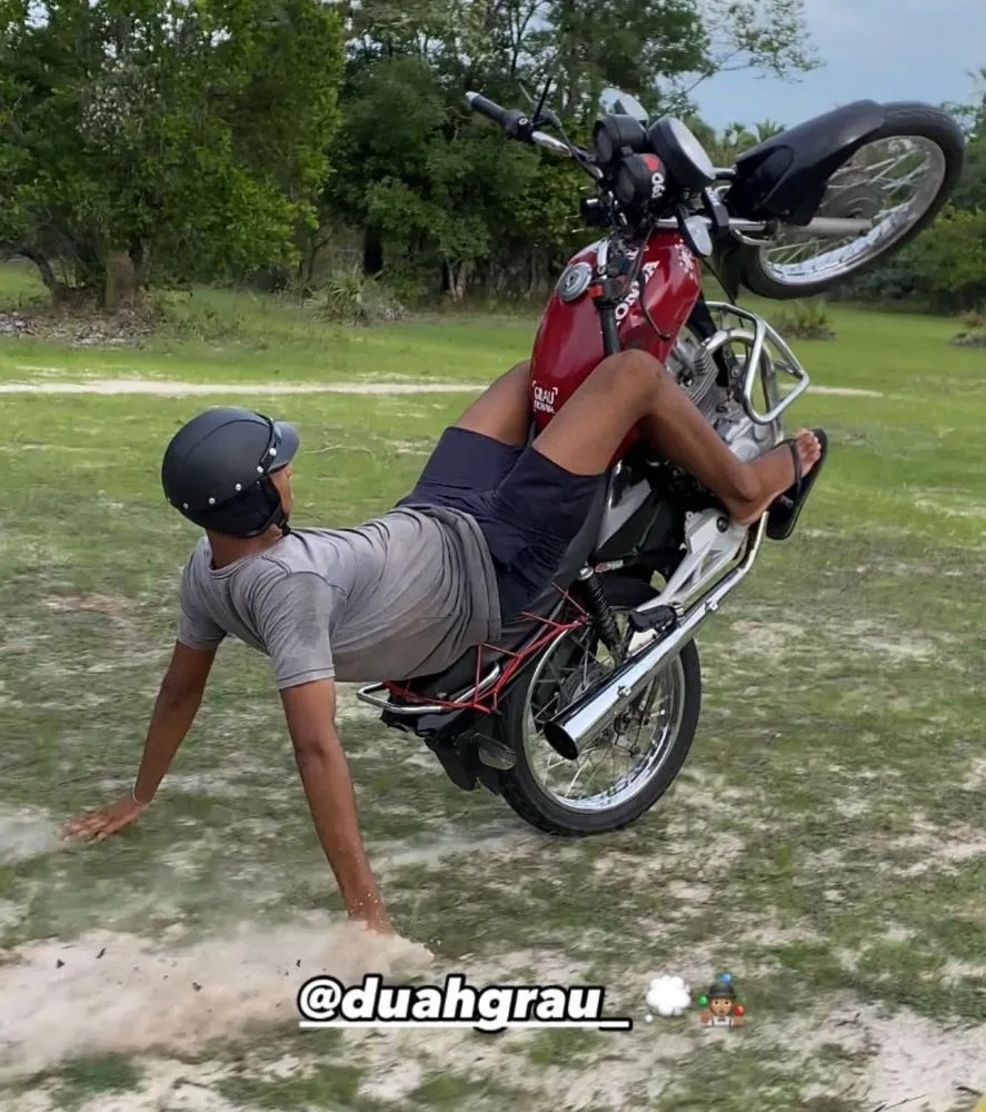Polícia deflagra operação contra adolescente que chamou delegado Matheus Zanatta de 'satanás'