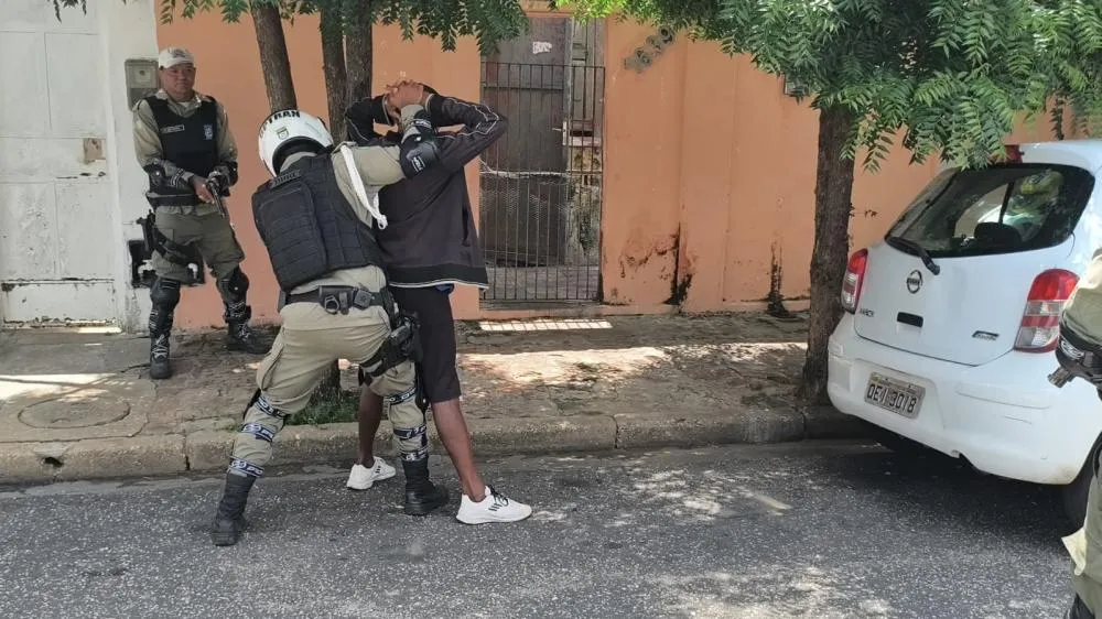 Três homens com mandados de prisão em aberto são presos durante Operação Rota Segura em Teresina