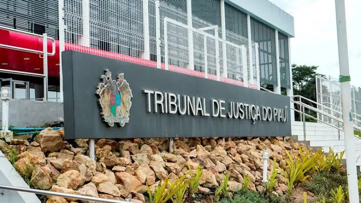 Padrasto é condenado a 72 anos de prisão por estuprar enteada de 10 anos no Piauí; mãe da vítima pega 60 anos