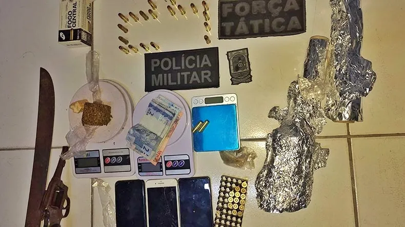 Polícia Militar frustra fuga e prende 4 pessoas após intensa troca de tiros no Norte do Piauí