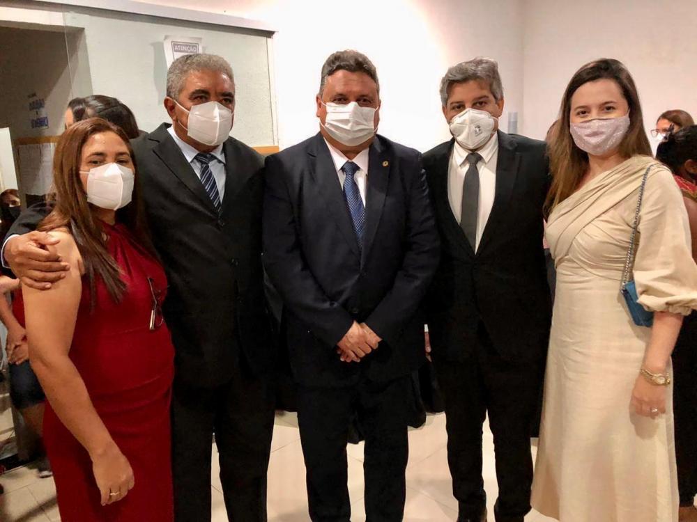 Roberto Leão e Gonçalo Batista tomam posse para segundo mandato em Miguel Leão