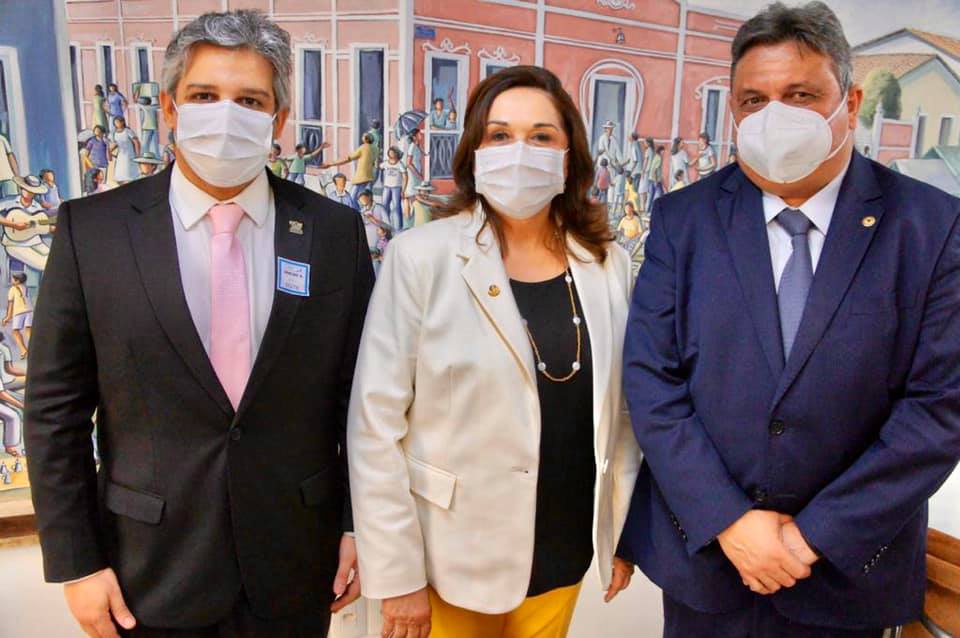 Viagem do prefeito Robertinho a Brasília gera frutos para Miguel Leão