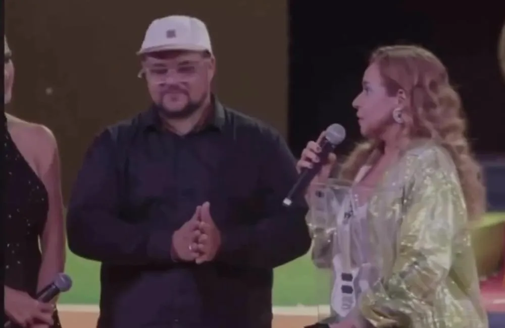 Em premiação, Daniela acusa Edson Gomes de violência doméstica