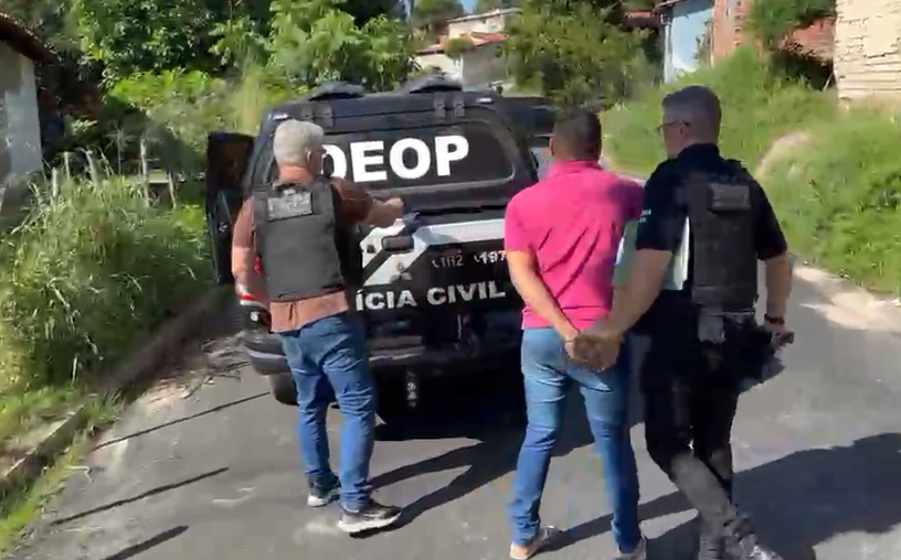 Homem é preso por arrombar casa e ameaçar ex em Teresina