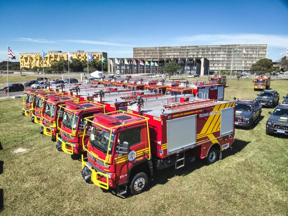 Piauí recebe veículos e equipamentos para combate a incêndios