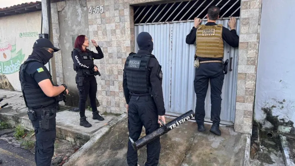 Operação contra pichadores em Parnaíba: 36 pontos históricos foram vandalizados