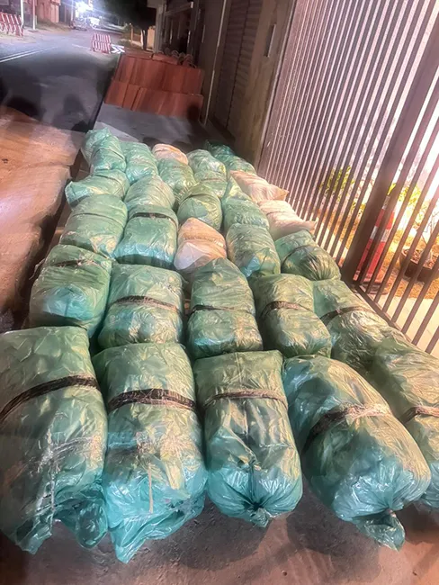 Motorista com 320 kg de maconha é preso após acidente no Piauí