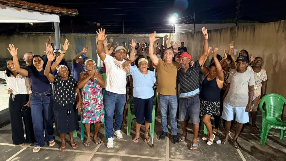 Evaldo Gomes fortalece articulação política durante agenda em Floriano