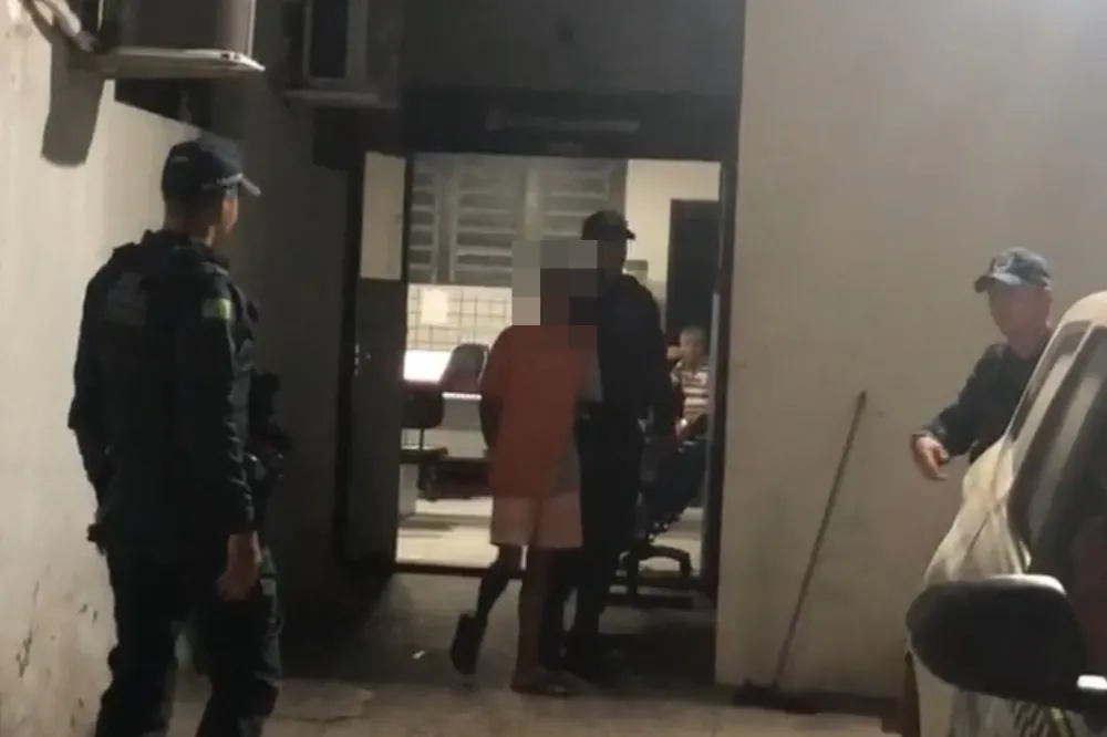 PM apreende menor com arma caseira após denúncias em Nazária