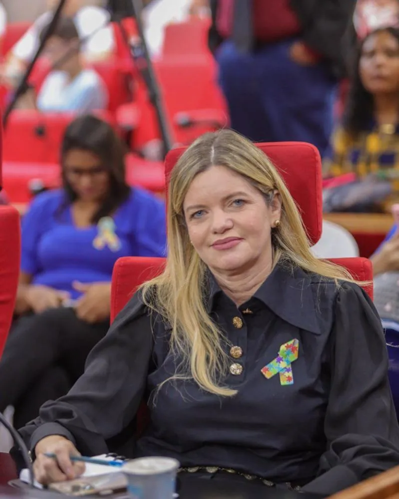 Gracinha amplia ações em defesa das pessoas com TEA no Piauí