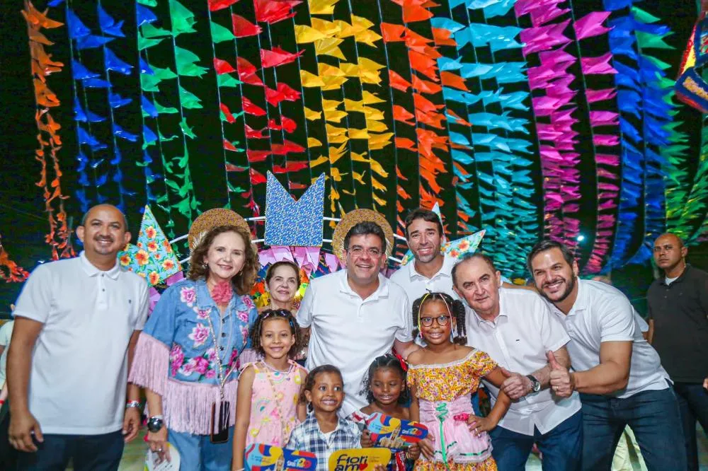 Marden e Antônio Reis recebem Rafael em agenda de obras e eventos