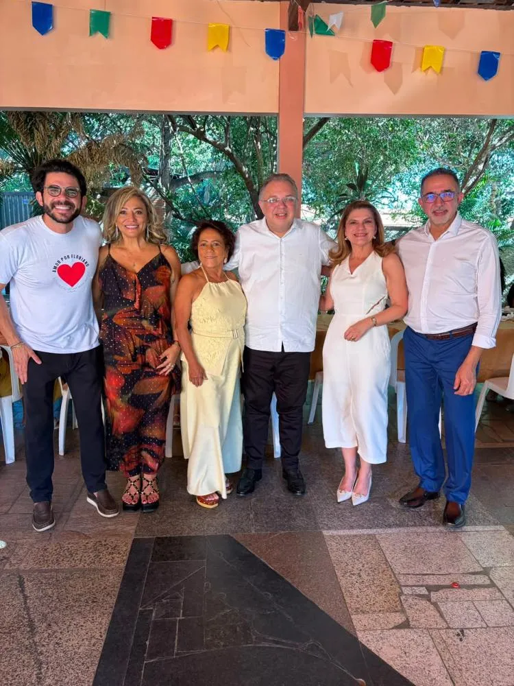 Dr. Marcus Kalume prestigia homenagem a novos cidadãos de Floriano