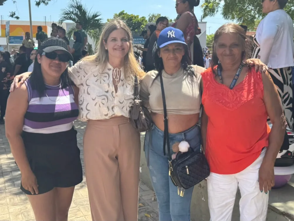 Gracinha Mão Santa celebra 182 anos de Parnaíba ao lado da população